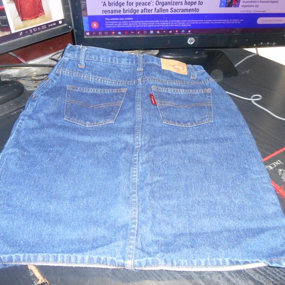 ladys jean skirt - Picture 7 of 11